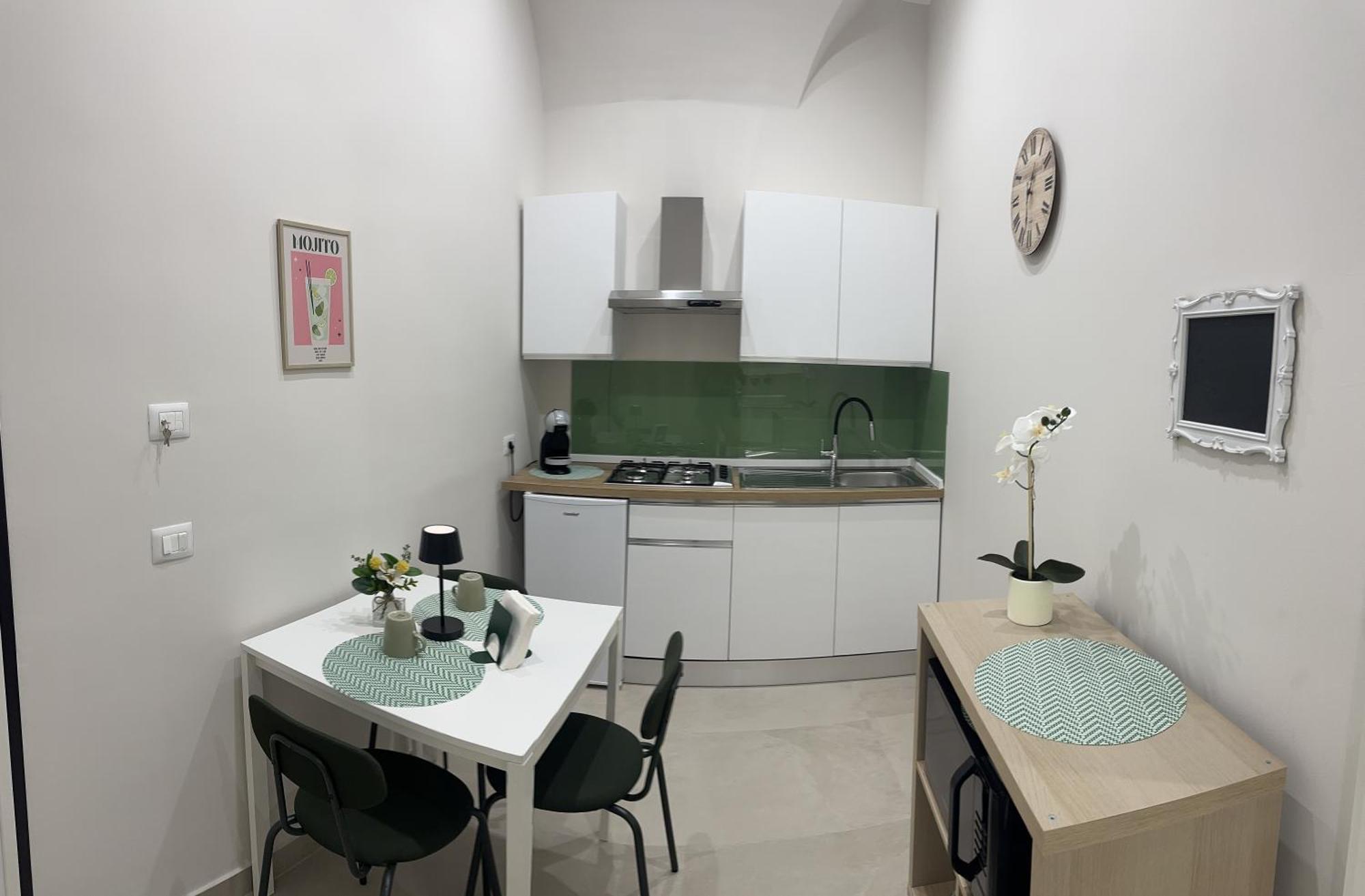 Ninas Home Airport Катания Екстериор снимка